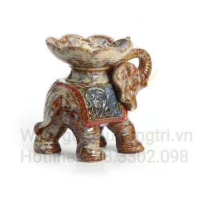 TƯỢNG VOI SỨ KÈM KHAY ĐỰNG HOA QUẢ